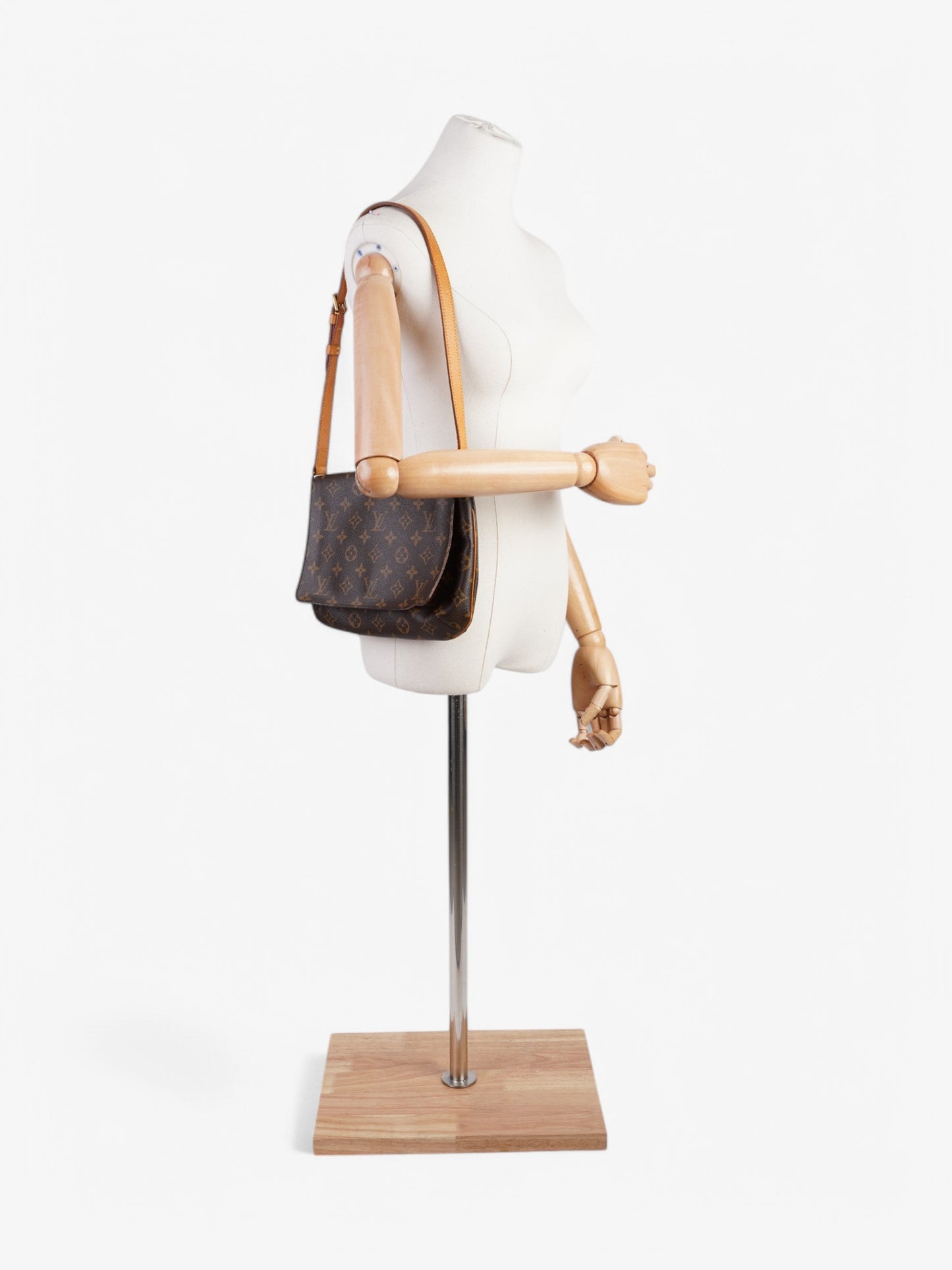 Louis Vuitton M tte Tango Coated Monogram Canvas Coated Canvas Apparel Canvas 14