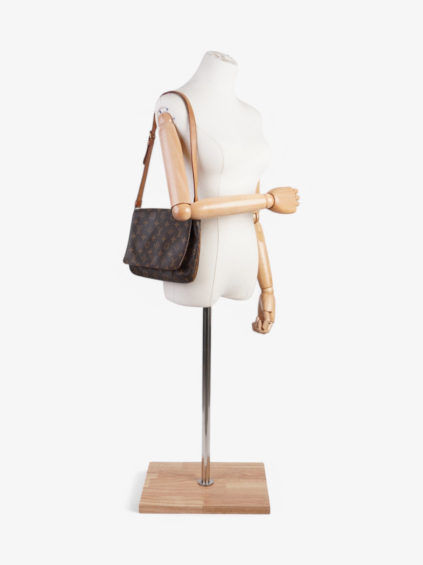 Louis Vuitton M tte Tango Coated Monogram Canvas Coated Canvas Apparel Canvas 16