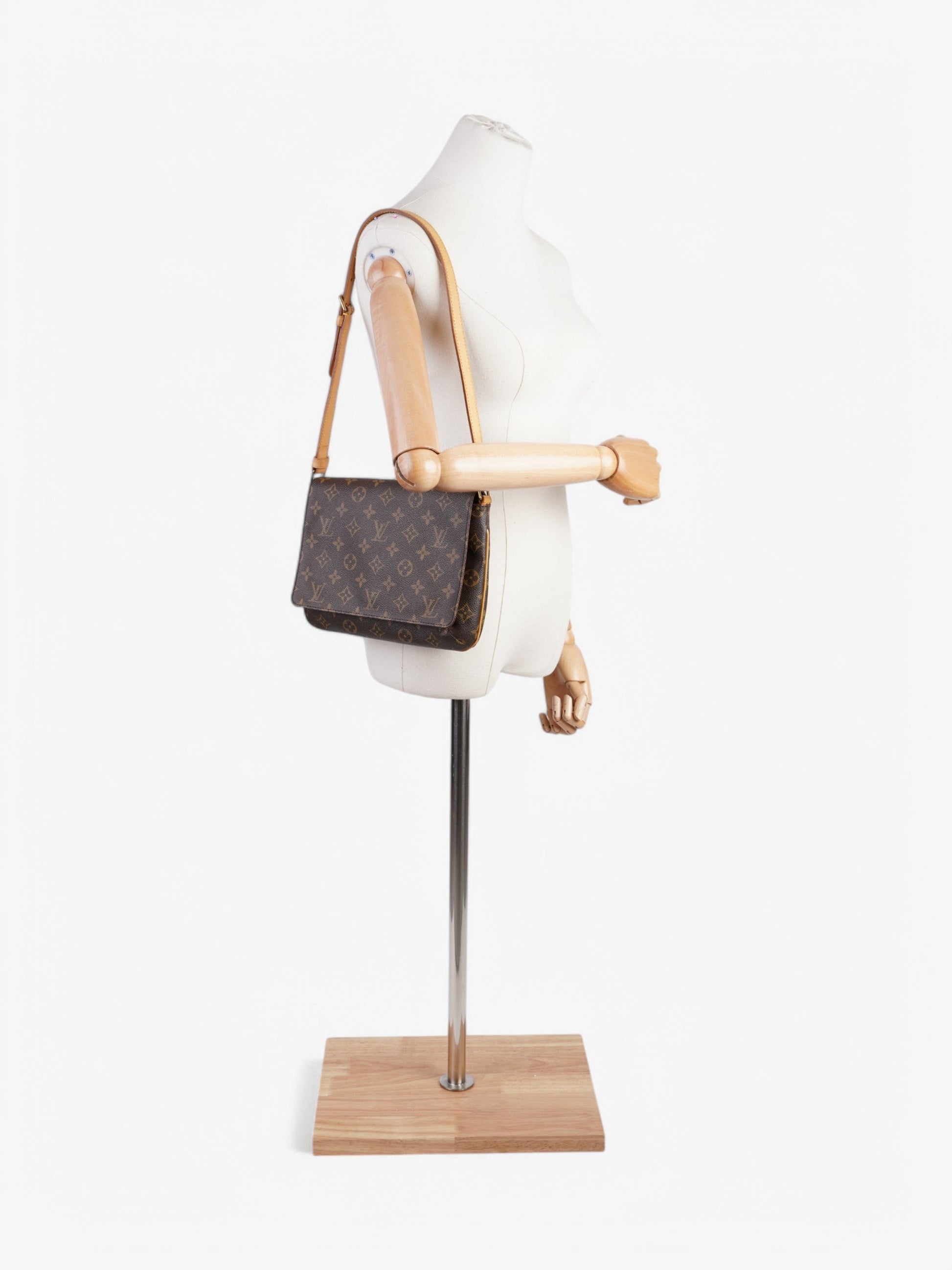 Louis Vuitton M tte Tango Coated Monogram Canvas Coated Canvas Apparel Canvas 20