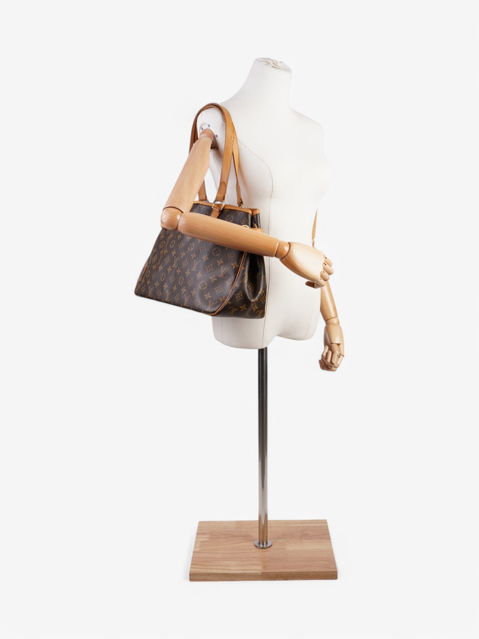 Louis Vuitton Batignolles Horizontal Coated Monogram Canvas Coated Canvas Apparel Canvas 2