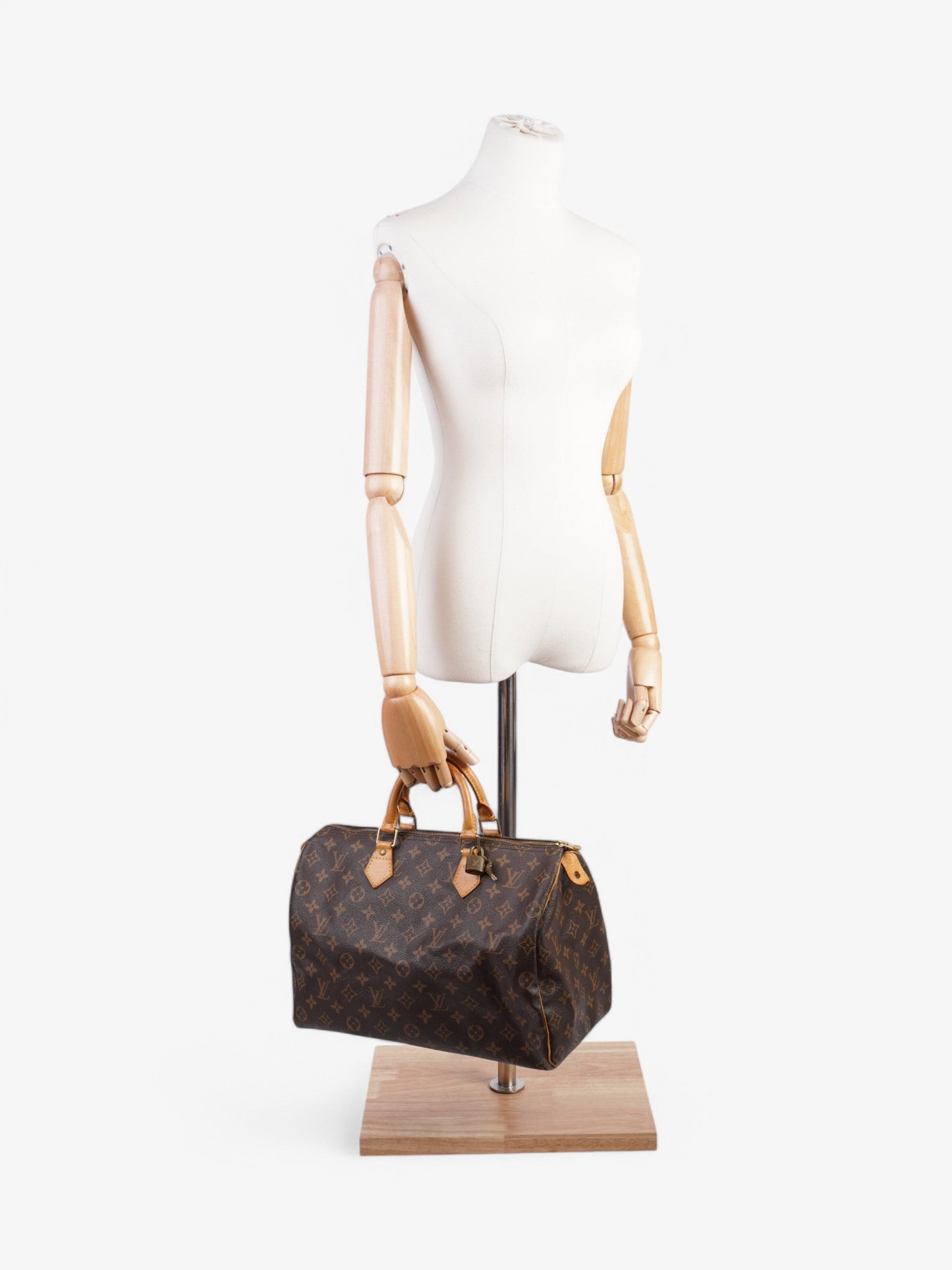 Louis Vuitton Speedy Coated 35 Monogram Canvas Coated Canvas Apparel Canvas 204