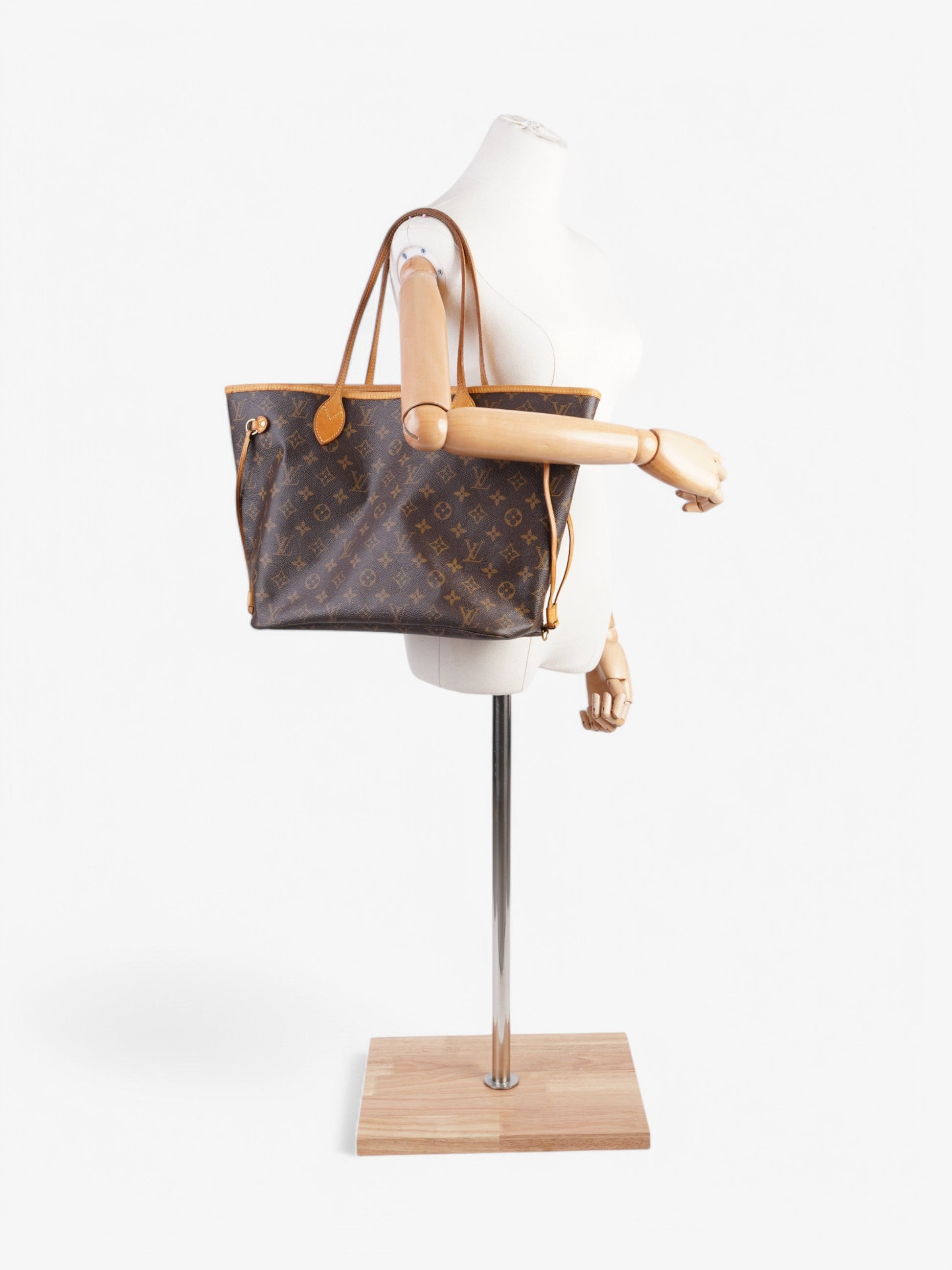 Louis Vuitton Neverfull Coated MM Monogram Canvas Coated Canvas Apparel Mm 56