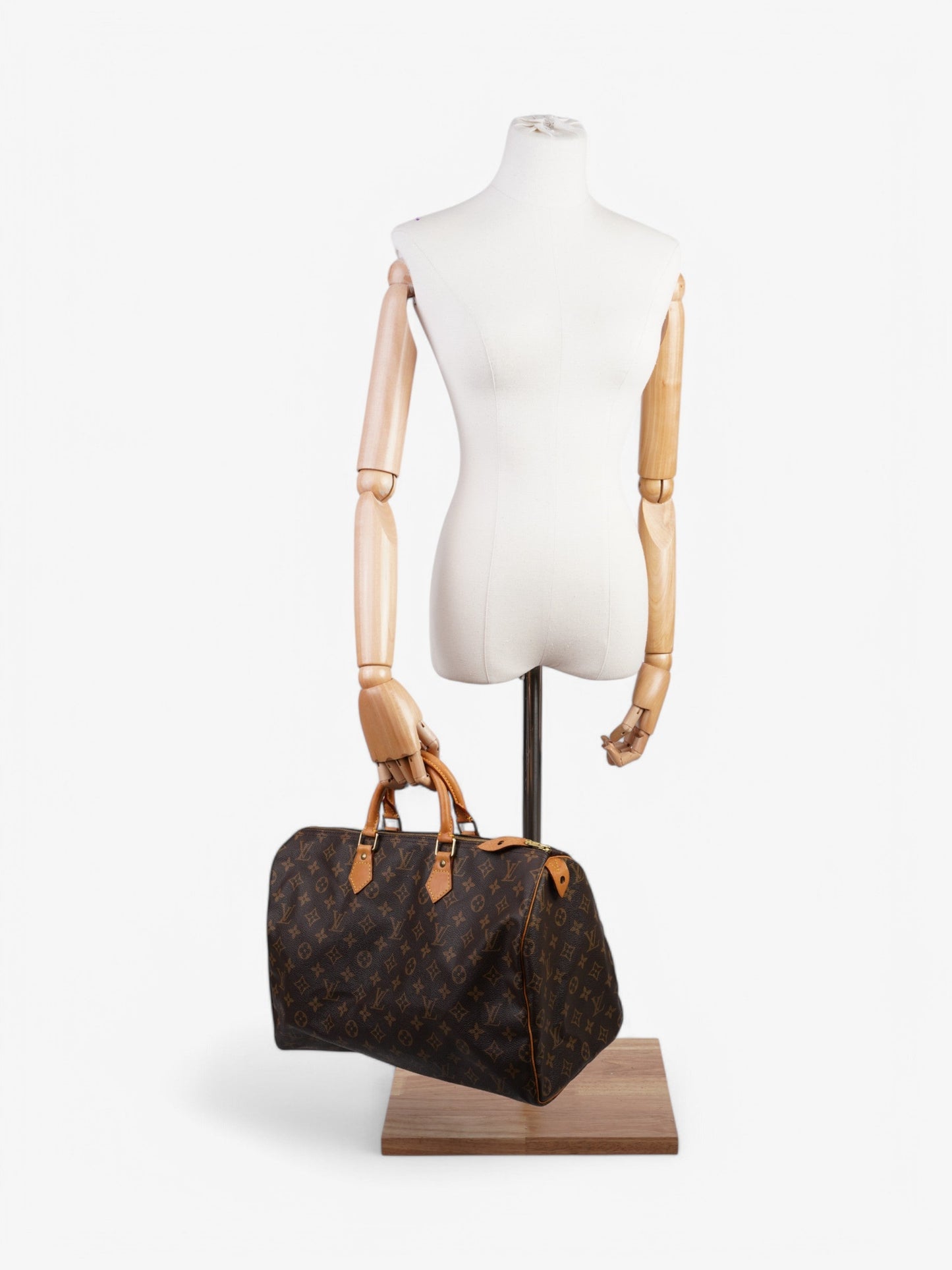 Louis Vuitton Speedy Coated 40 Monogram Canvas Coated Canvas Apparel Canvas 218