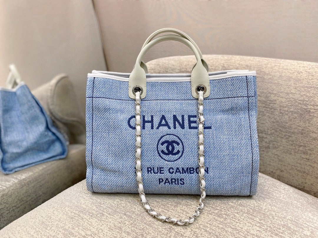 Chanel Deauville Tote Tweed Bag Fall Winter Collection Canvas White Tote Bag