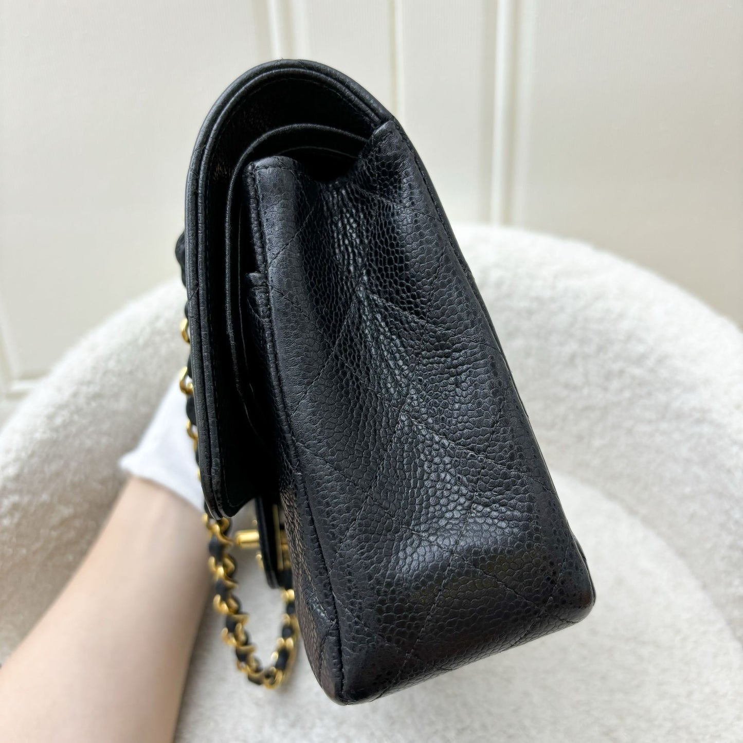 Chanel   Medium Classic Flap CF in Black Caviar and 24K Gold-Plated HW