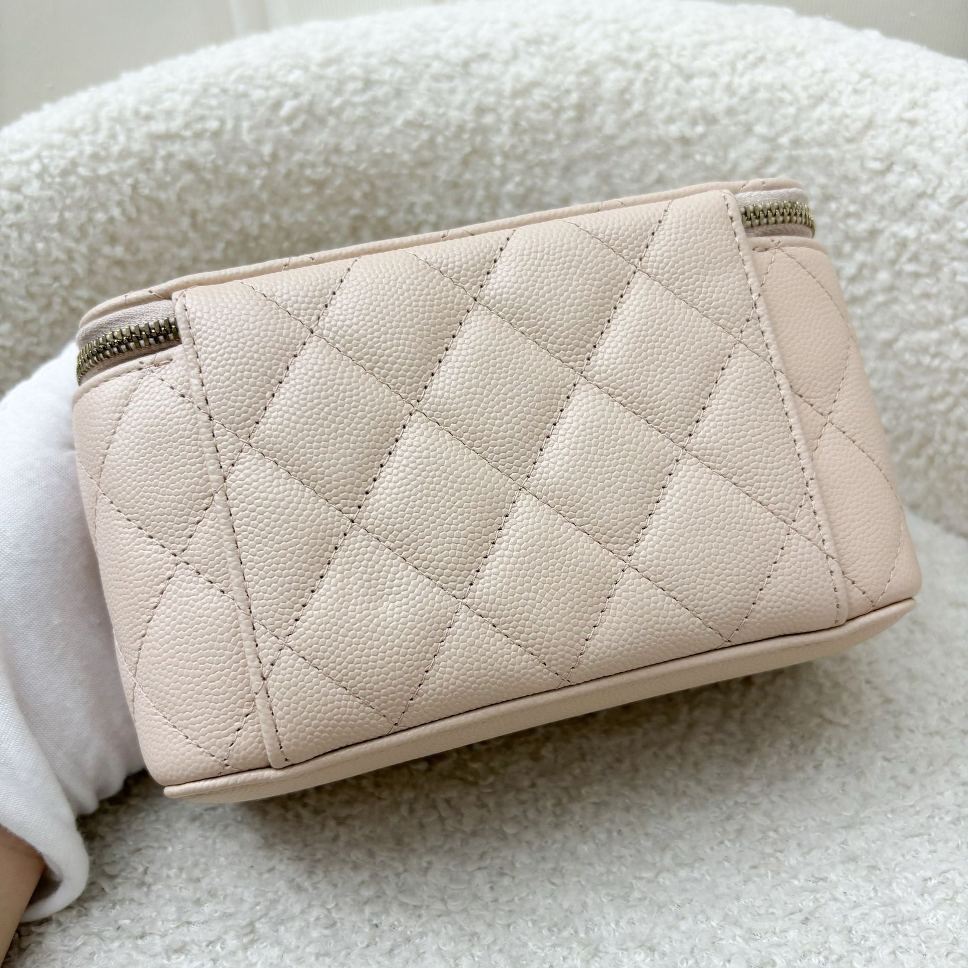 Chanel Classic Small Vanity in 22C Beige Caviar and Lghw Handbag