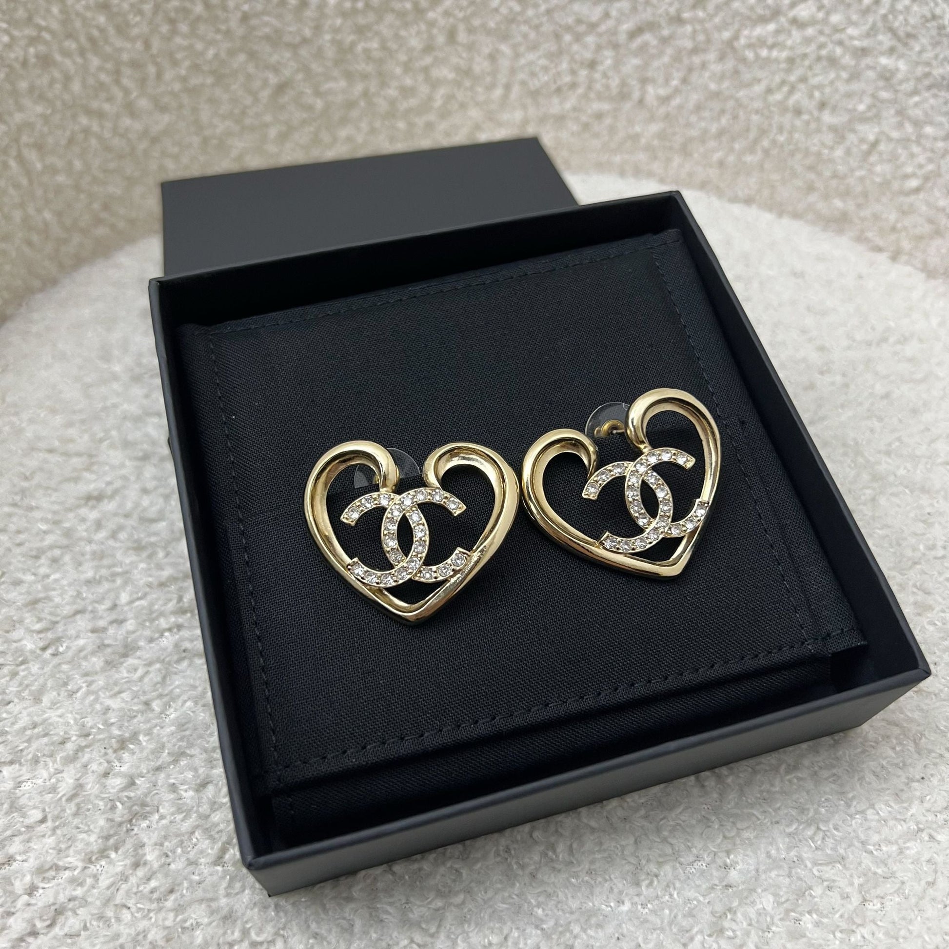 Chanel 23C Heart Earrings with Crystals in Lghw