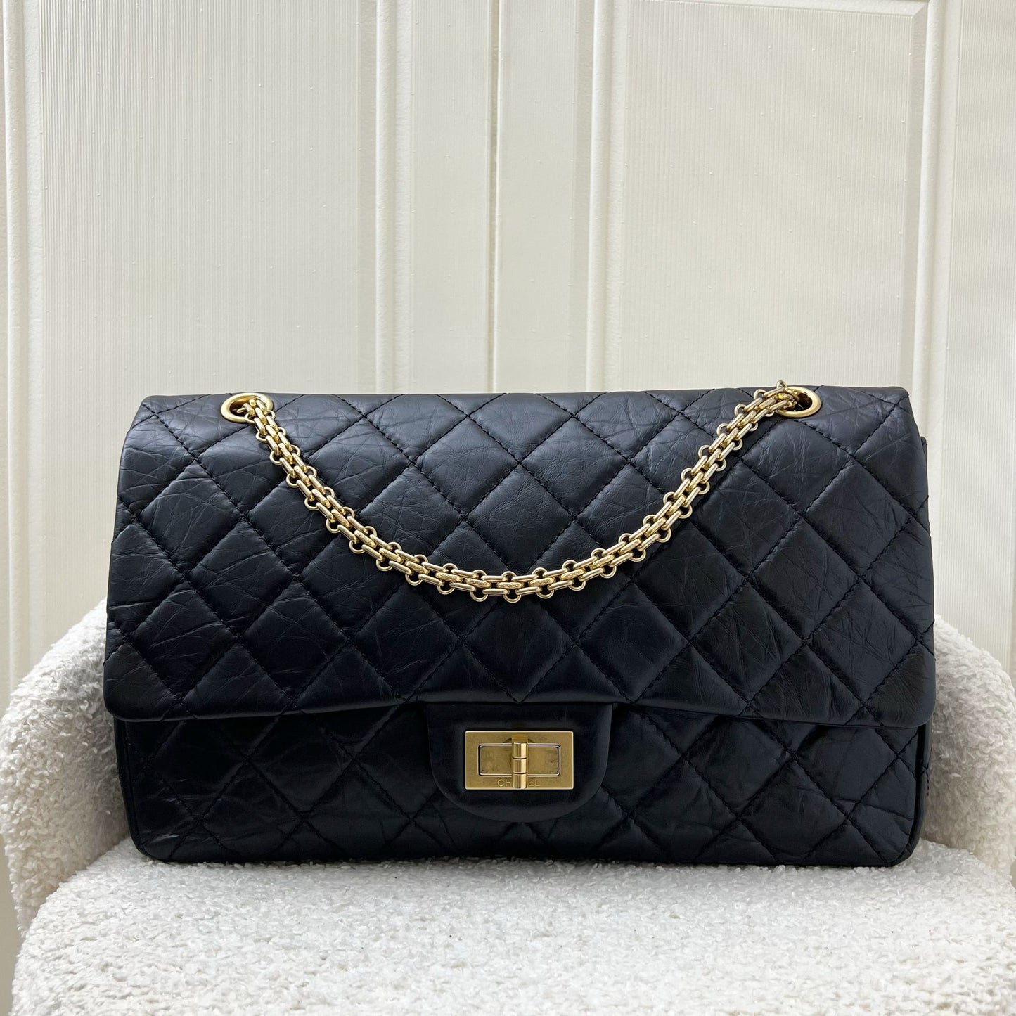 Chanel 2.55 Reissue 227 Flap in Black Distressed Calfskin and Ghw Handbag