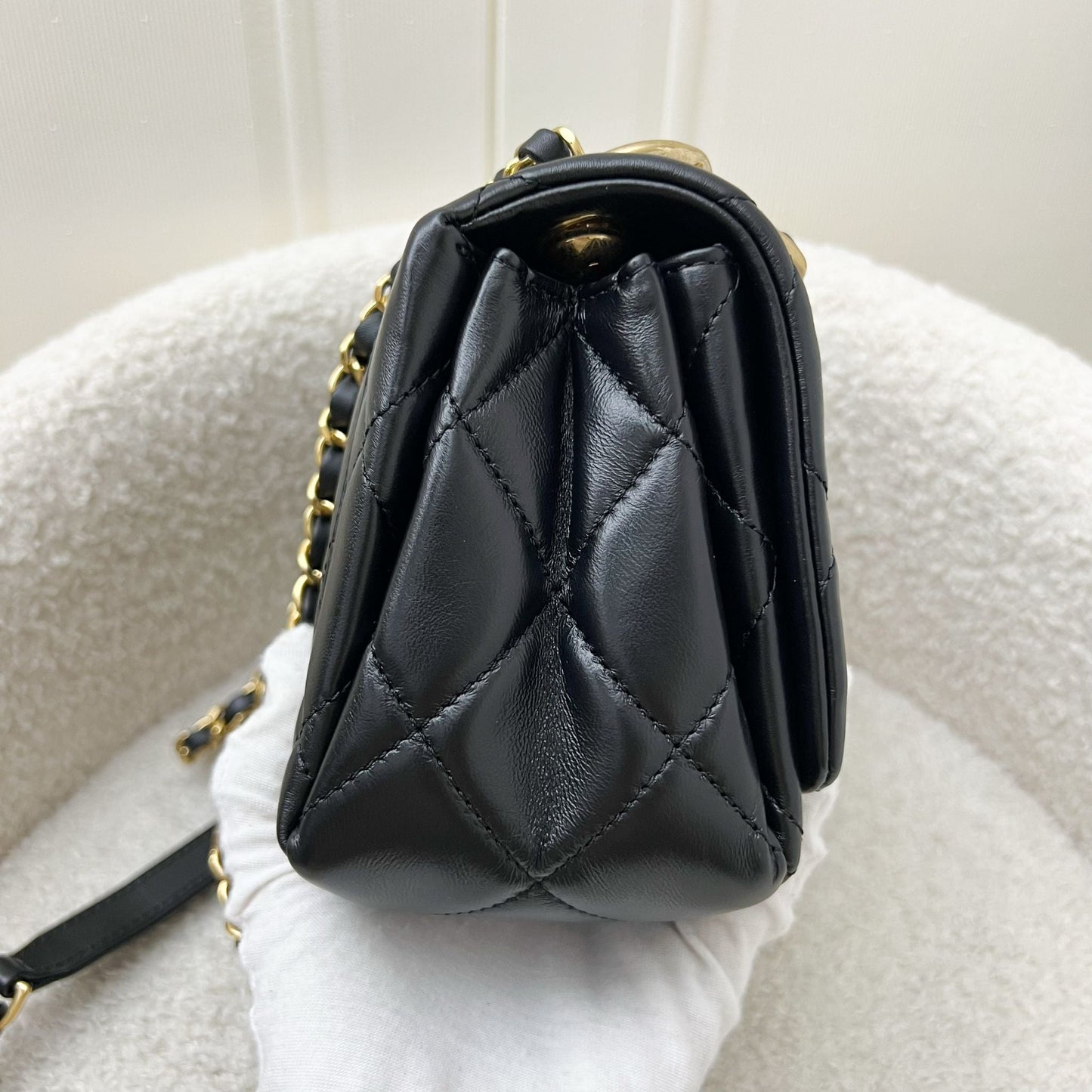 Chanel 22A Mini Flap Bag with Chain in Black Lambskin and Aghw