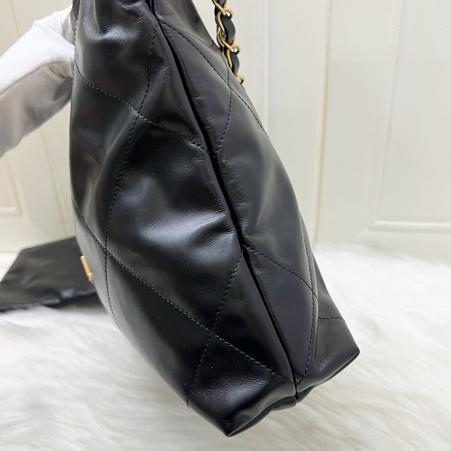 Chanel 22 Small Hobo Bag in Black Calfskin and Aghw