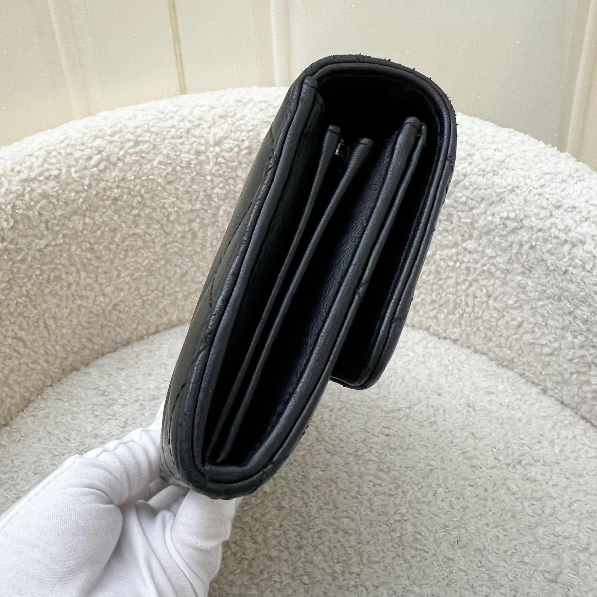 Chanel Classic Long Wallet In Black Lambskin And Shw Bag