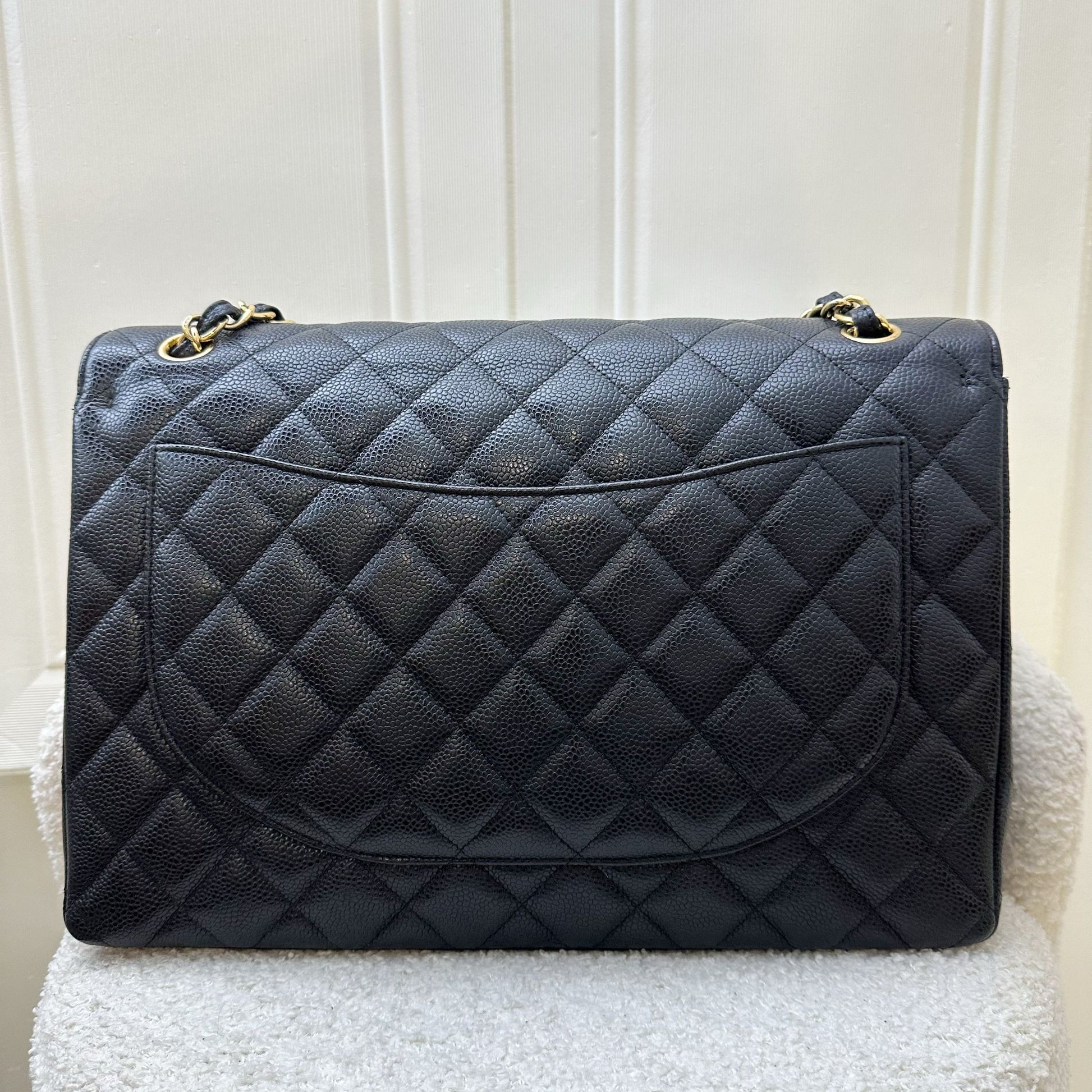 Chanel Maxi Classic Flap Df In Black Caviar And Ghw Bag
