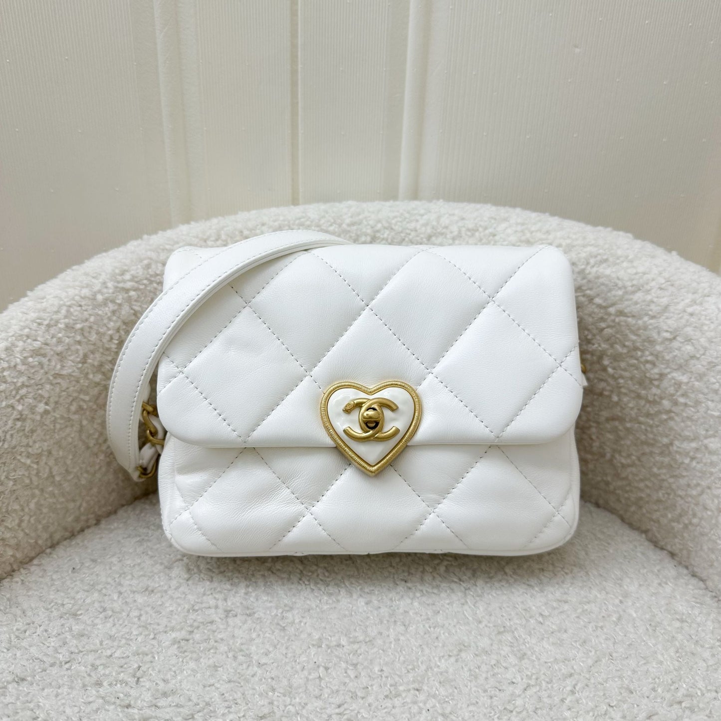 Chanel 23S Heart Clasp Mini Flap In White Lambskin And Aghw Bag
