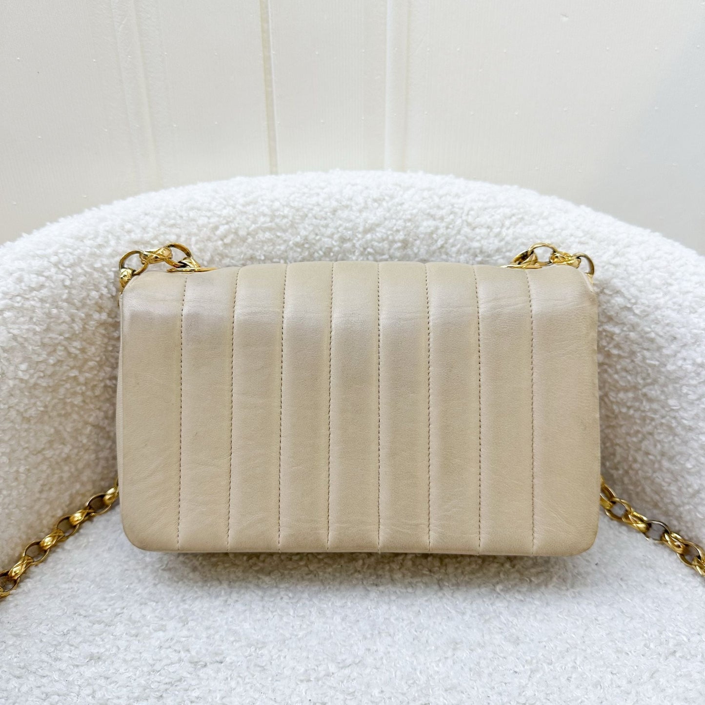 Chanel Mini Bijoux Chain Flap In Beige Lambskin And 24K Ghw Bag