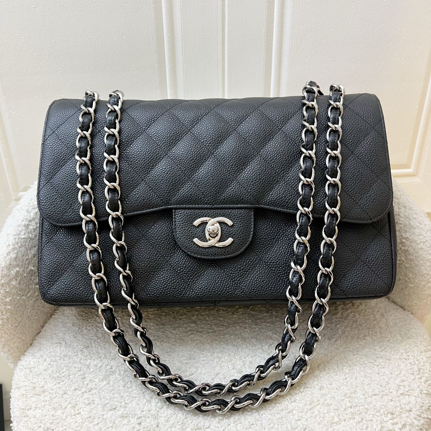 Chanel Jumbo Classic Flap Df in Black Caviar and Shw Handbag