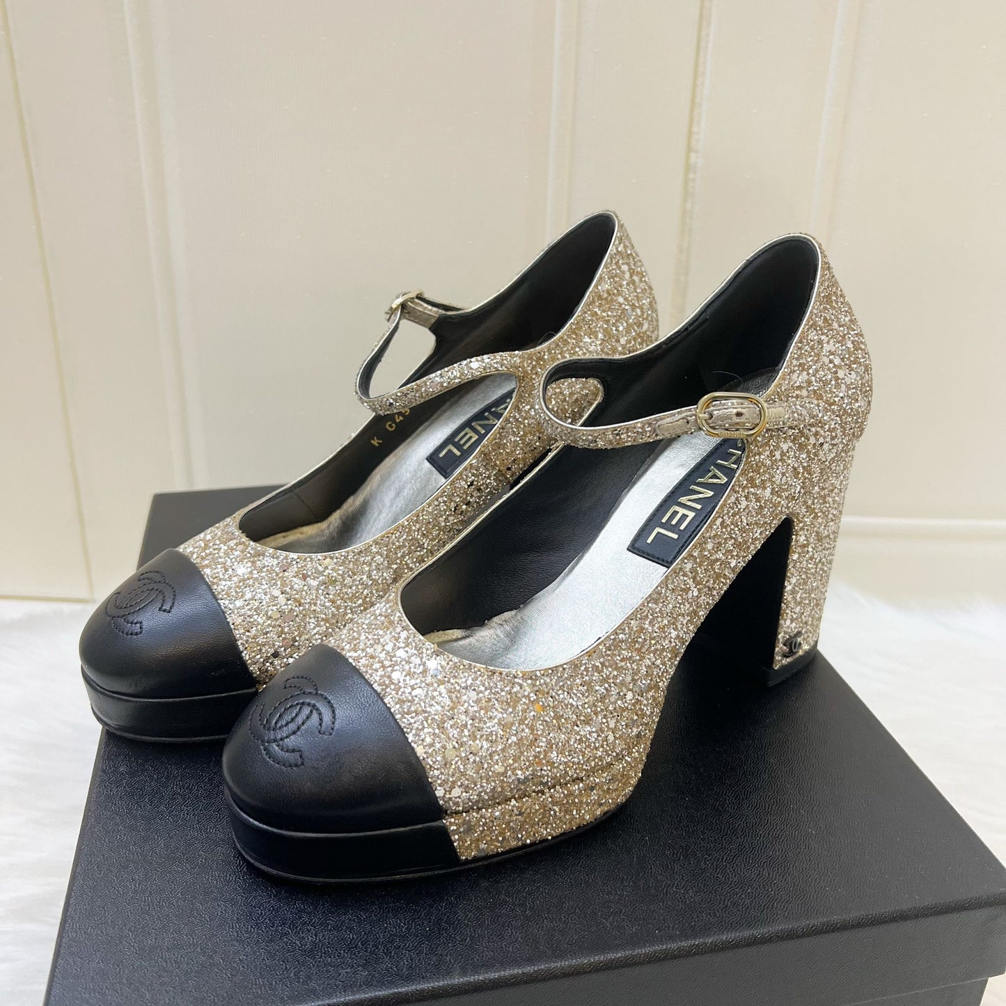 Chanel Platform Heels with Gold Glitter and Black Leather for Women