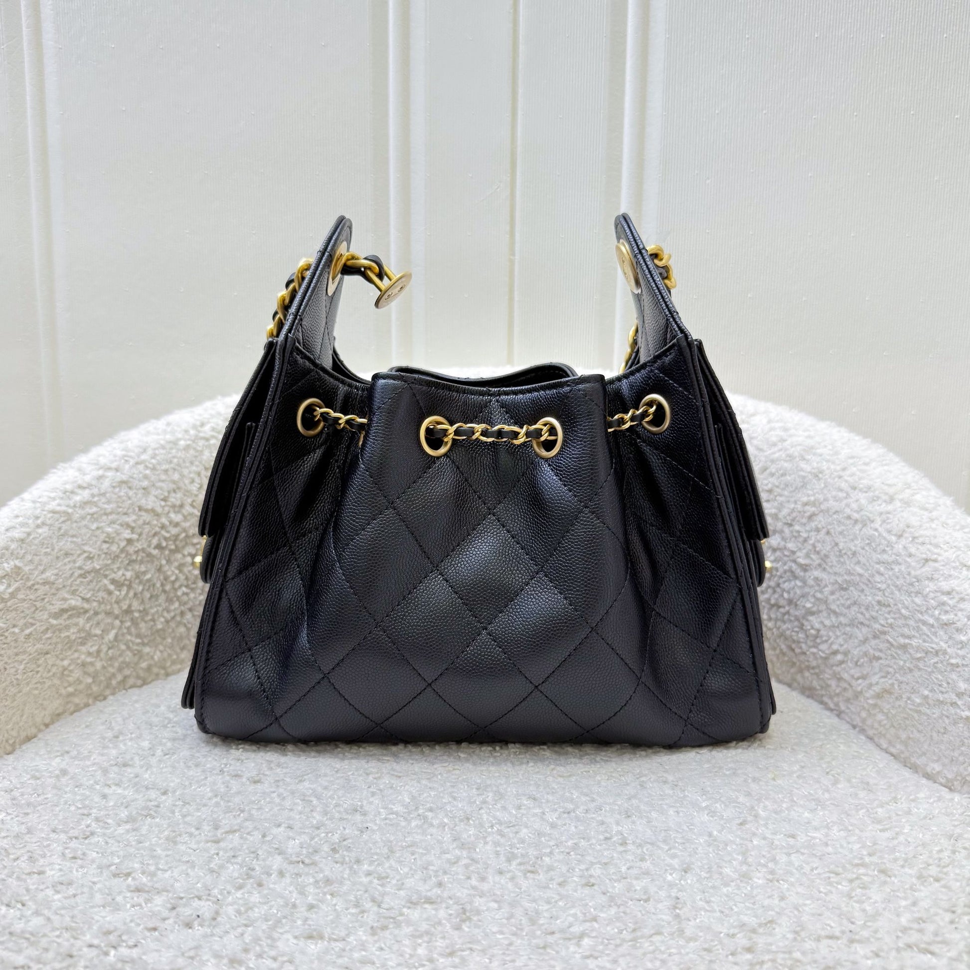 Chanel [Bn - Local Set - Nov ] 25 Mini Hobo Bag In Black Caviar And Aghw ( )