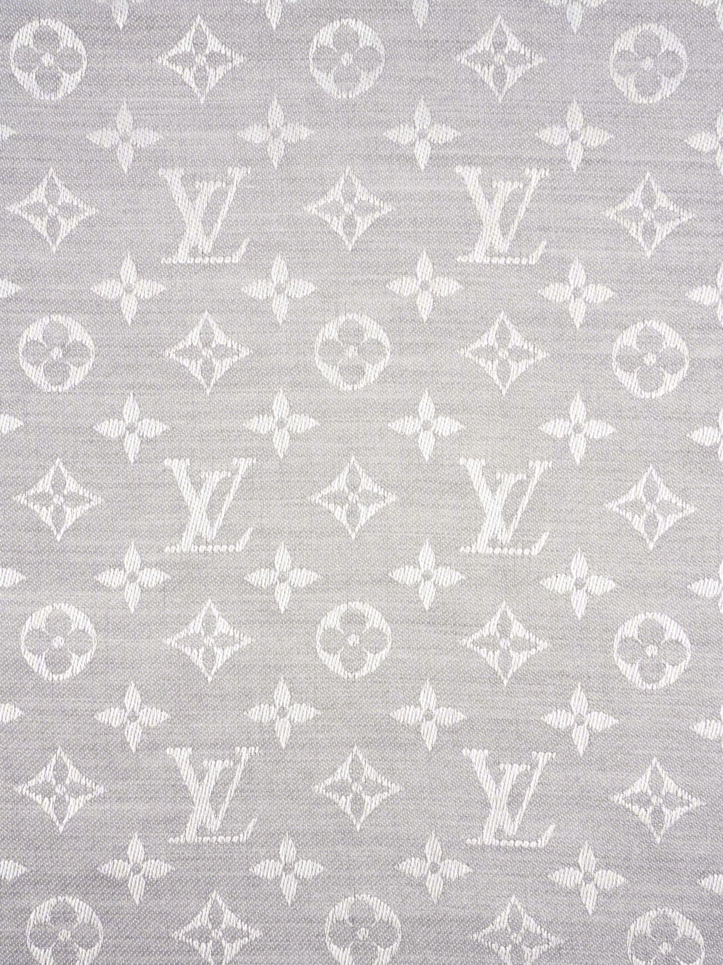 Louis Vuitton Classic Shawl Silk Monogram Grey Scarf