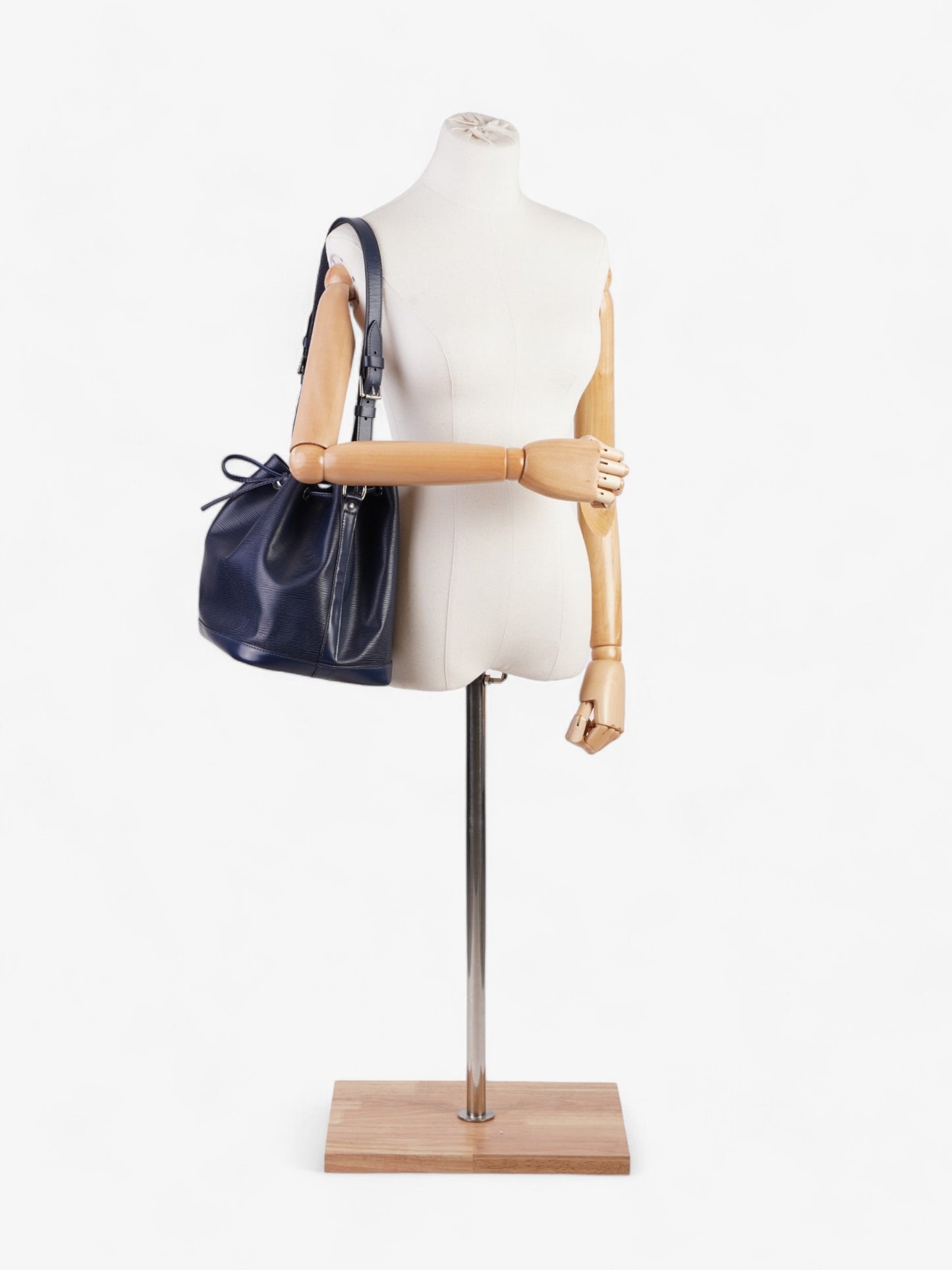 Louis Vuitton Noe Neo Epi Leather Blue Handbag