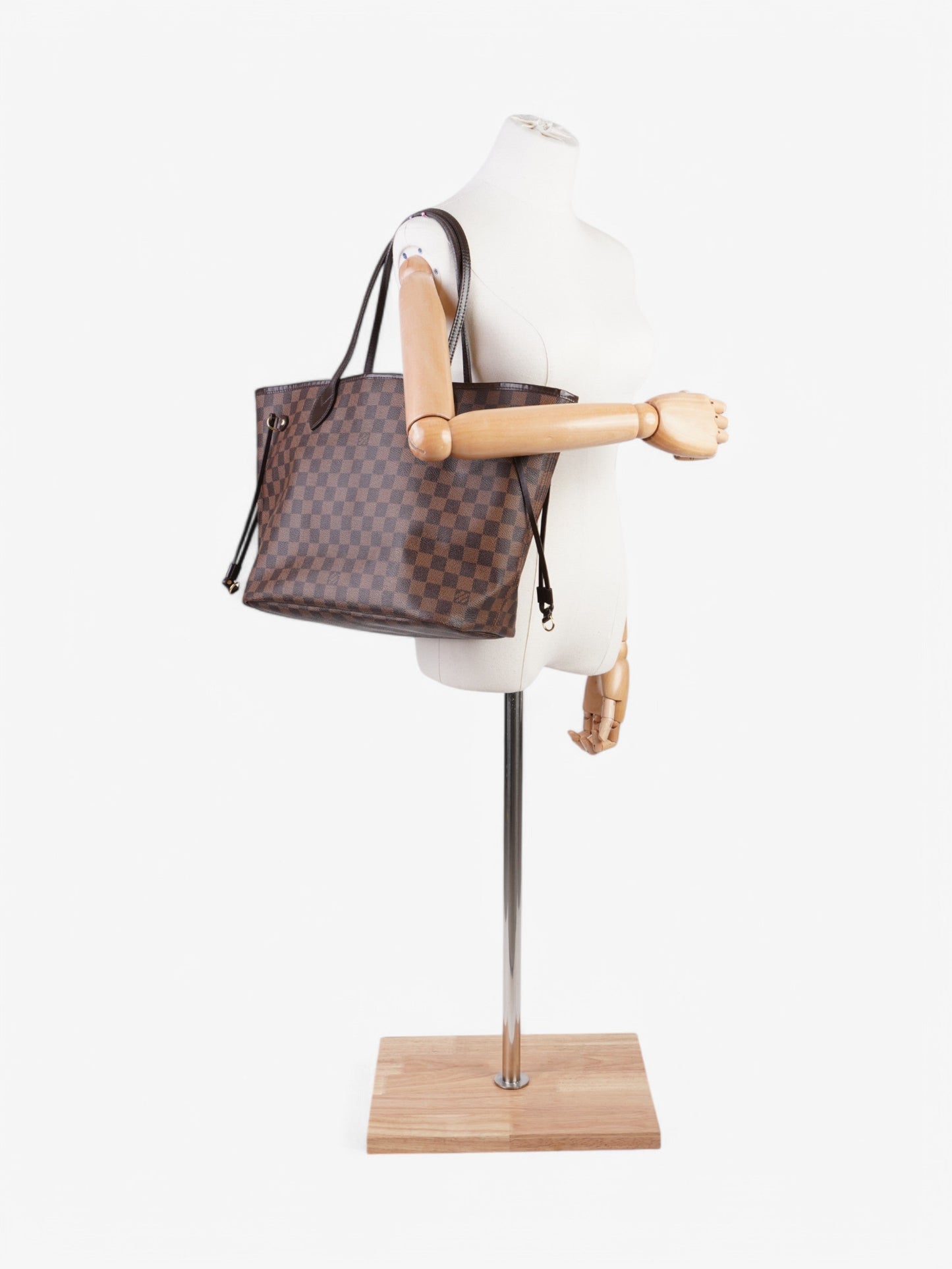 Louis Vuitton Neverfull Coated MM Monogram Canvas Coated Canvas Apparel Mm 53