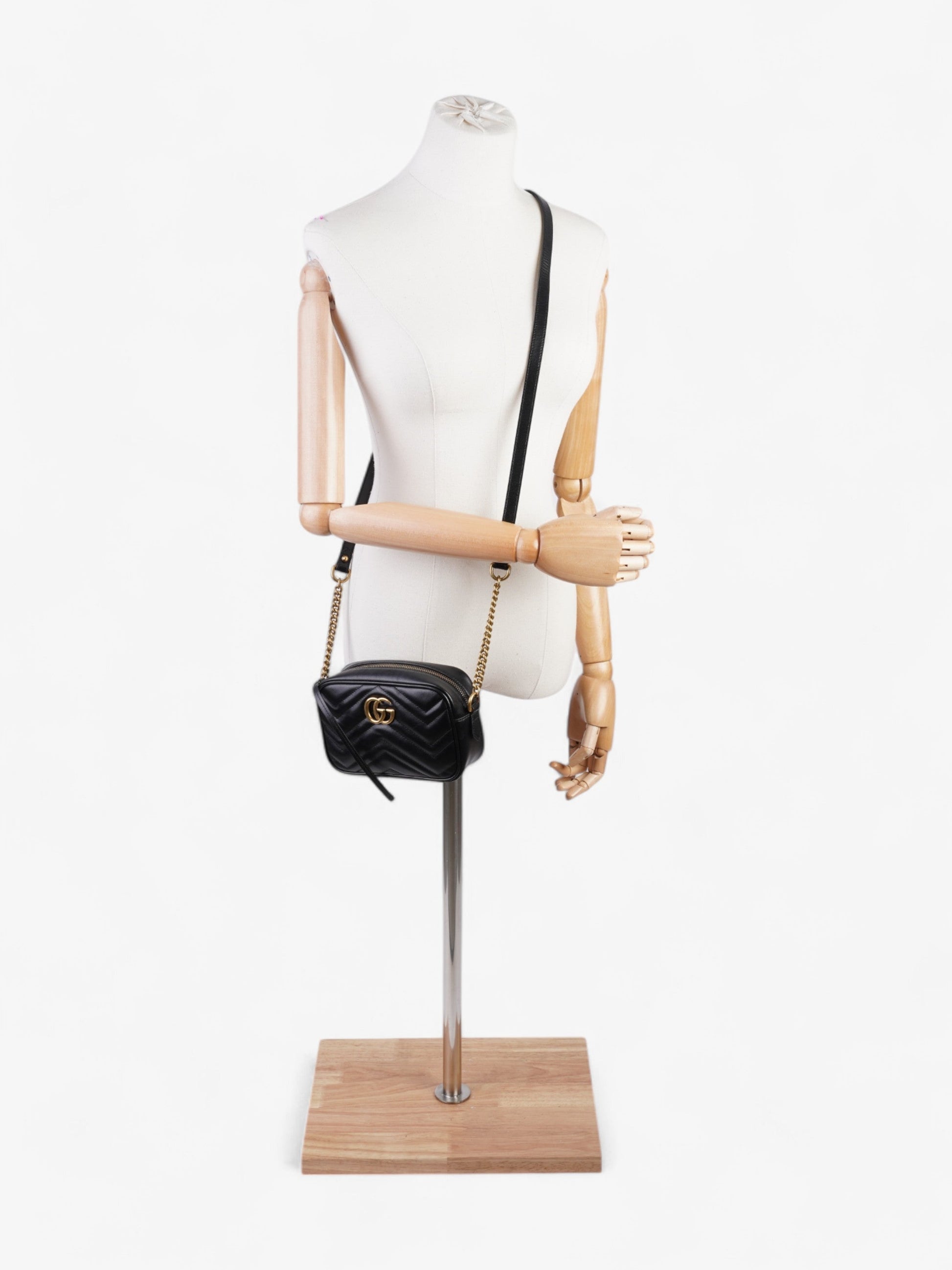 Gucci Marmont Mini Crossbody Bag Leather Matelasse Mini 8