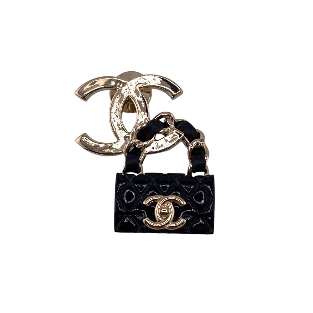 Chanel Brooch Plated B23C Matrasse Turnlock COCO Black Gold Handbag