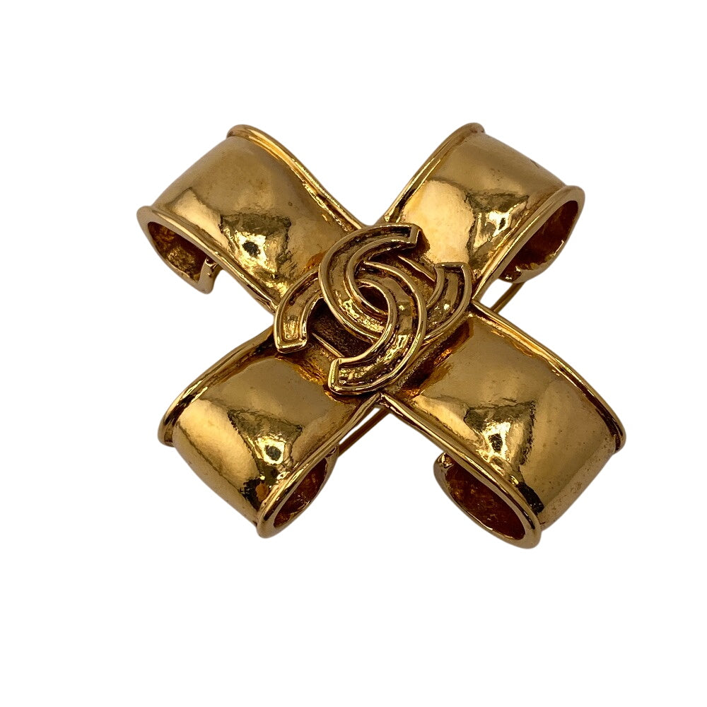 Chanel Brooch Plated Gold Handbag