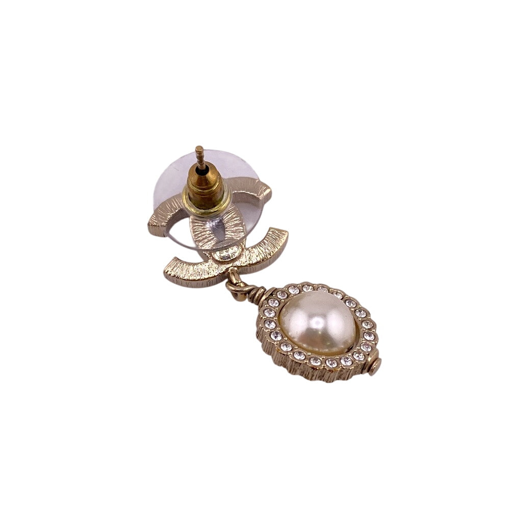 Chanel Pierce Plated Rhinestones Faux Pearls COCO Gold Jewelry