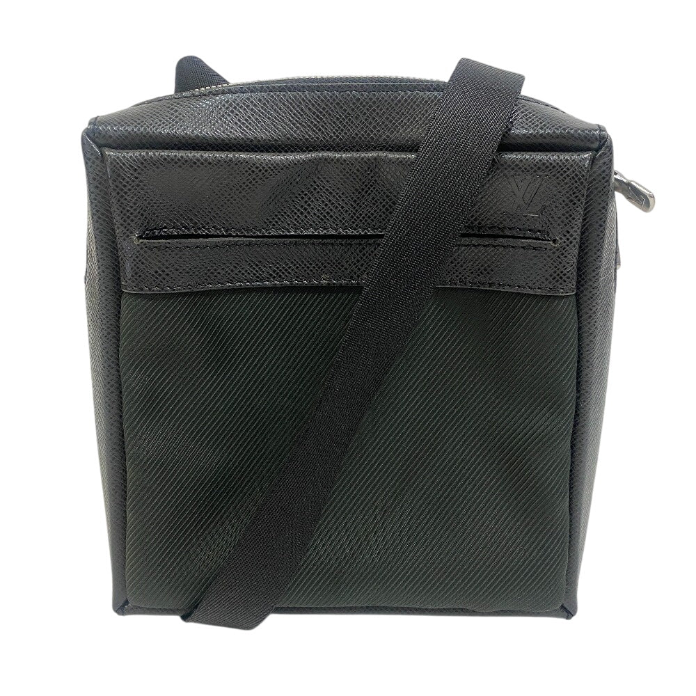 Louis Vuitton M30908 Taiga Sayan Black Shoulder Bag