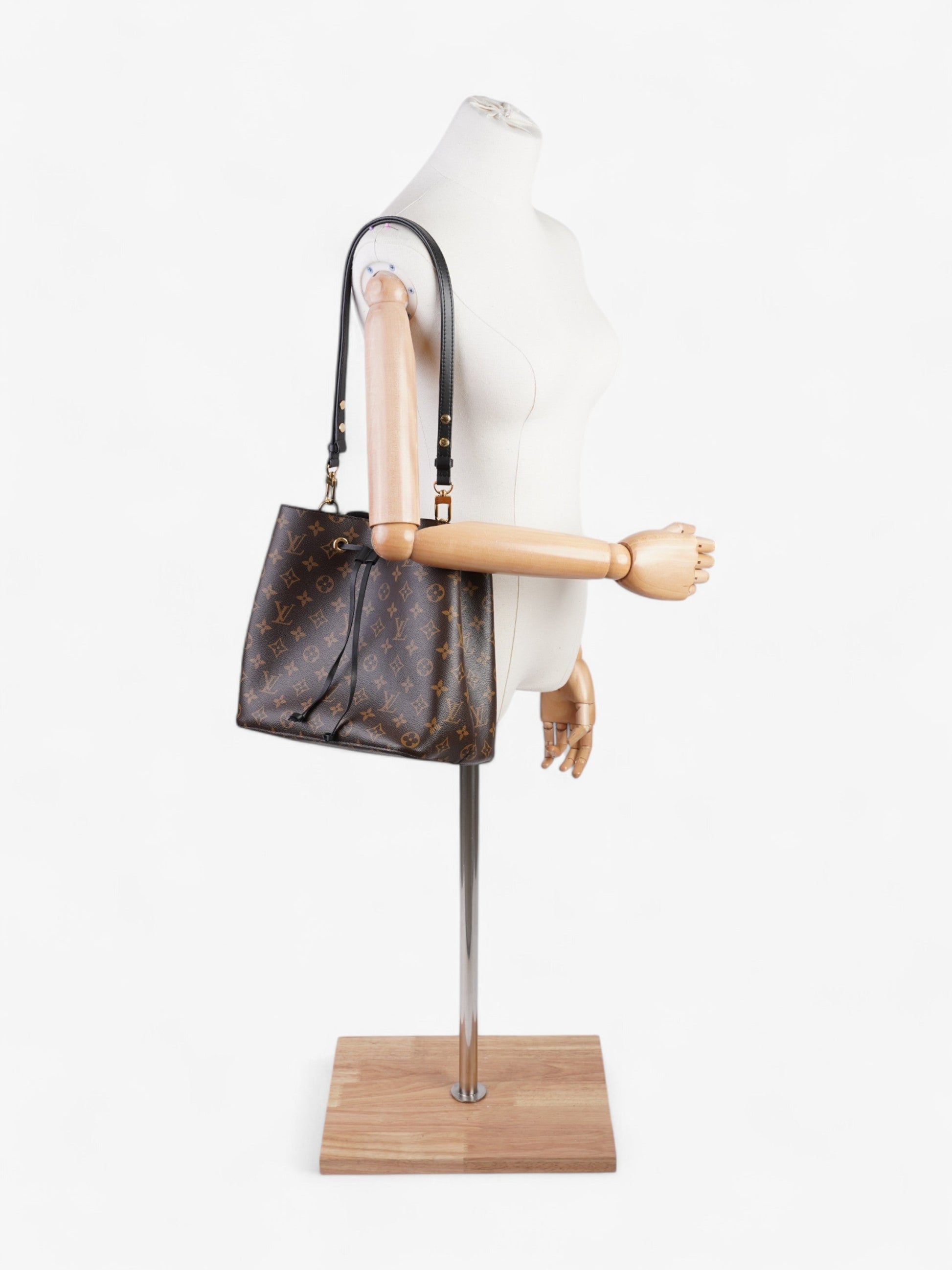 Louis Vuitton NeoNoe Monogram Canvas Black Handbag