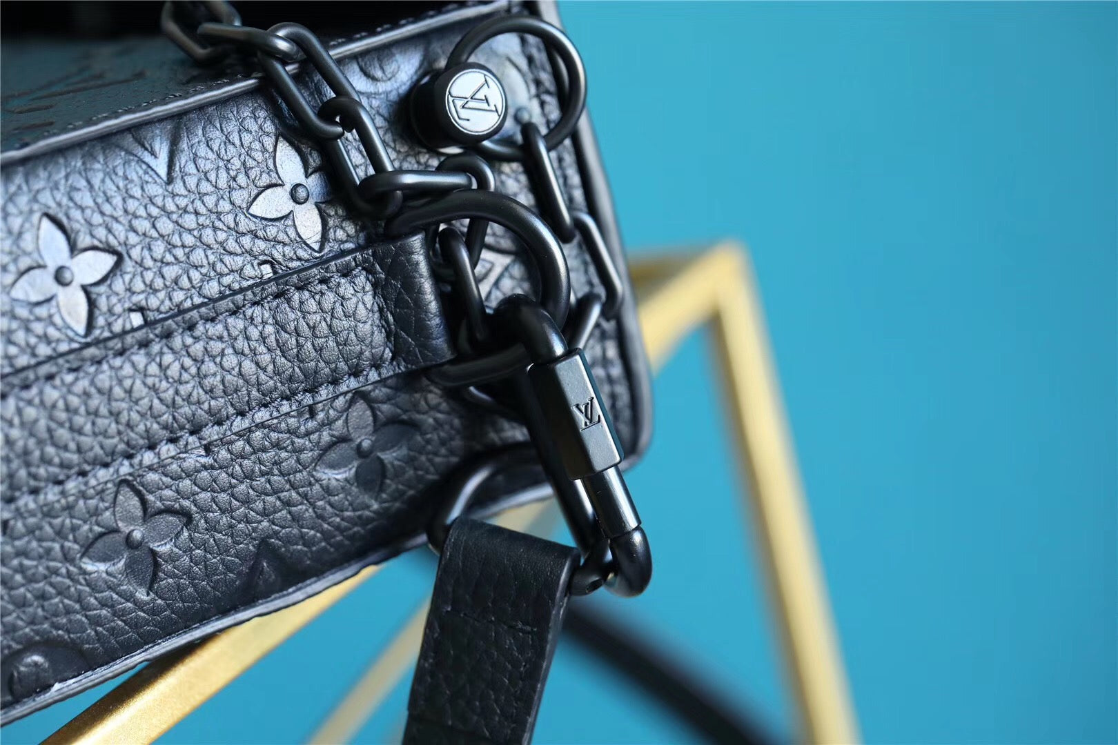 Top Quality Soft Trunk Box Taurillon For Black Mini Crossbody Bag
