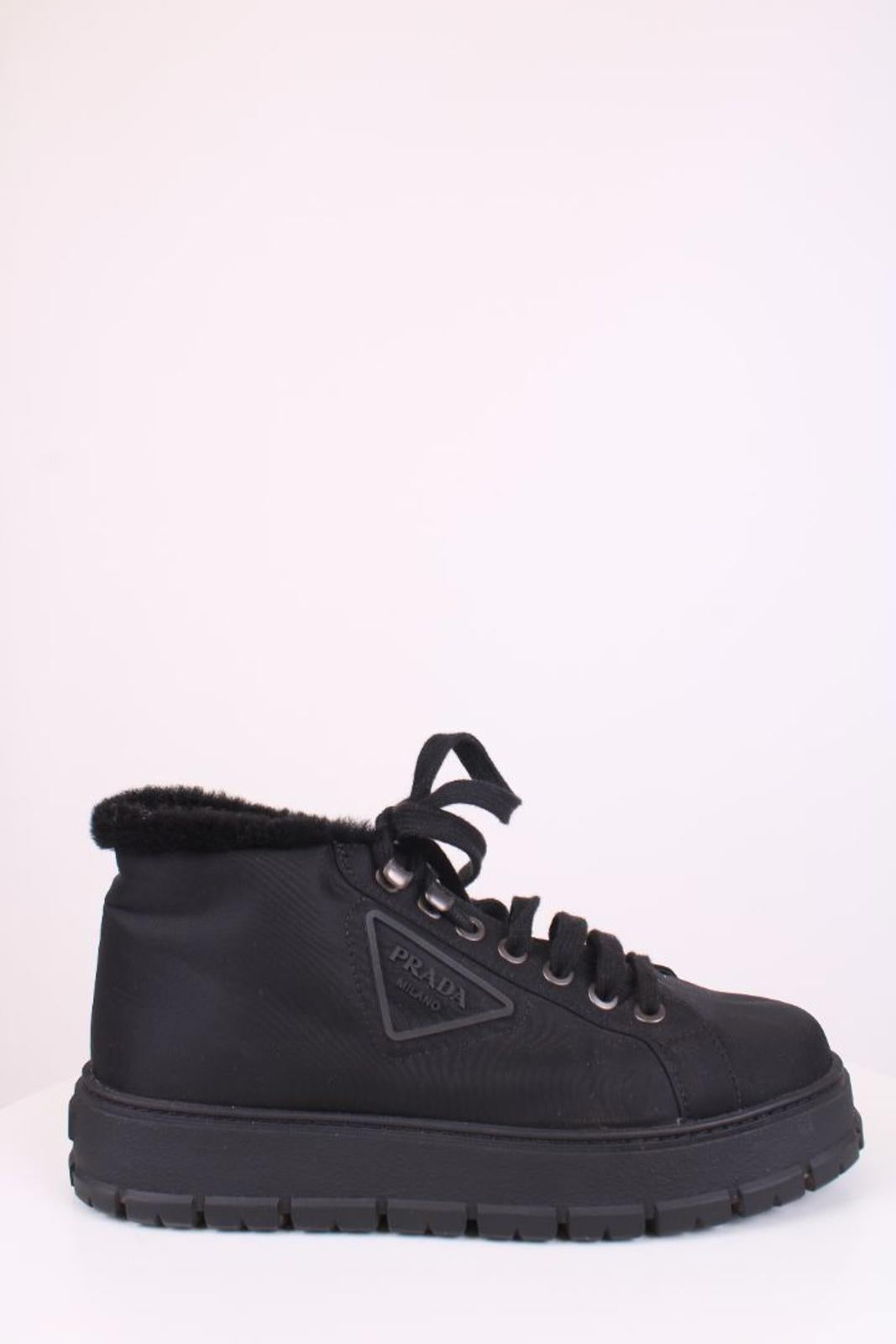Prada Shoe Shearling Lined Trainers 40 2 Black Shoes