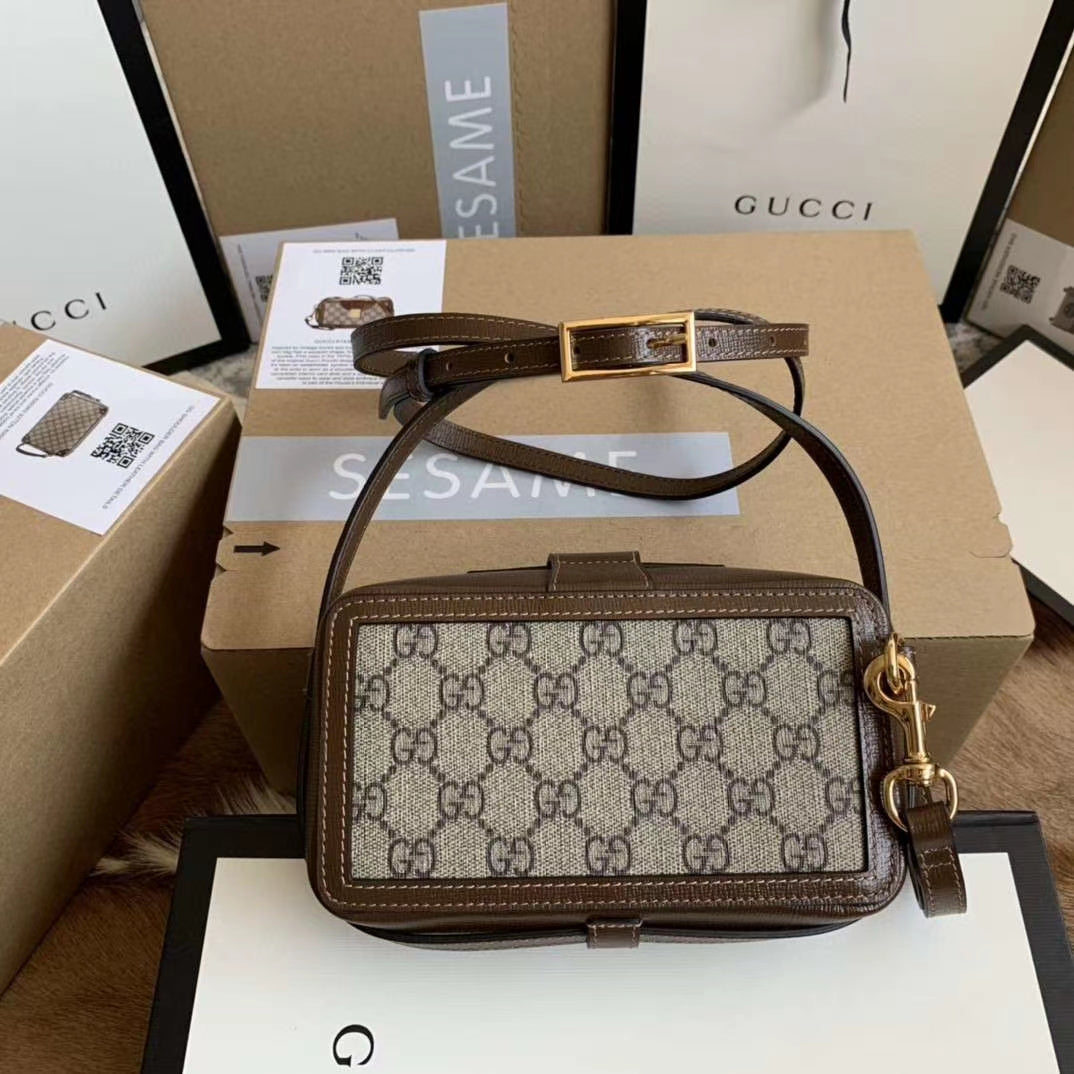 gg Clasp Closure Ebony gg Canvas Beige Mini Travel Bag