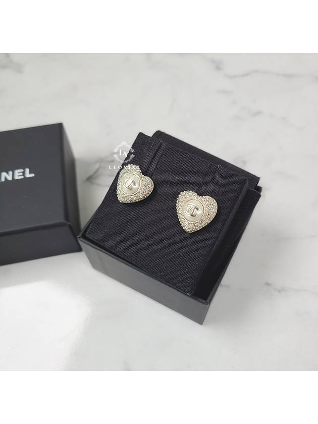 CC Heart Pearl Cubic Earrings Gold White Chanel