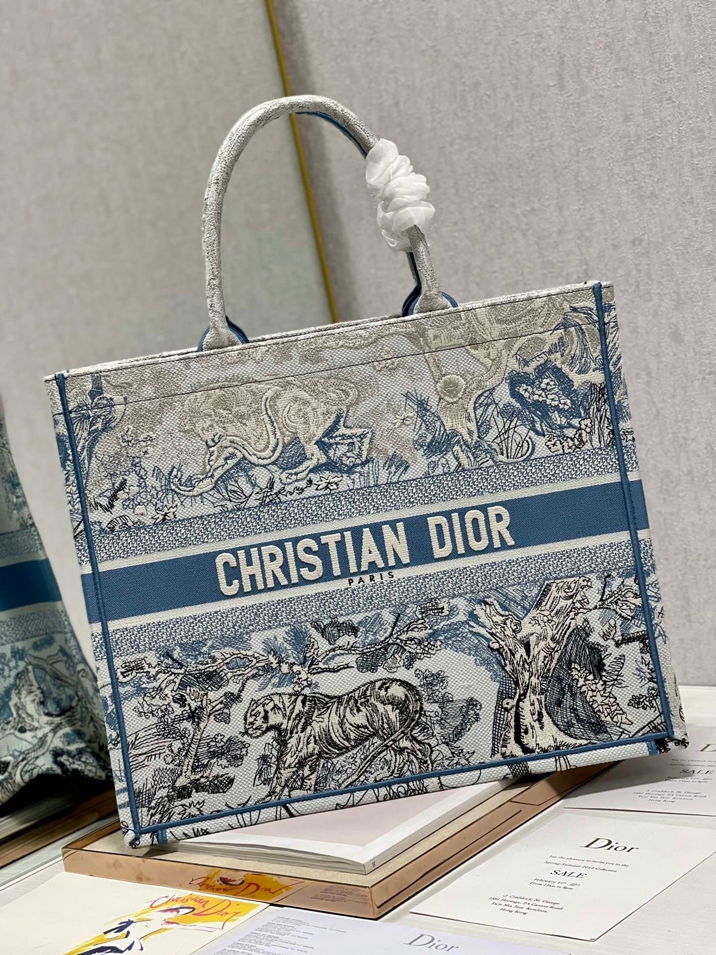 Book Cd Blue Large Book Tote Bag