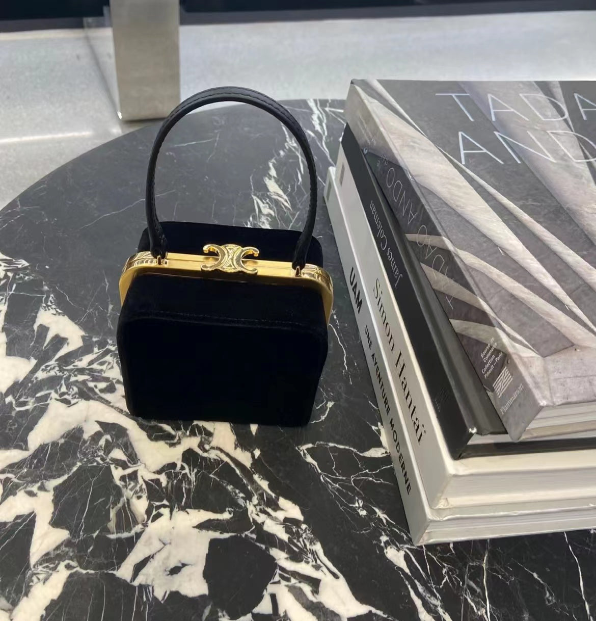 Top Quality Triomphe Hardshell Velvet Bag For Black Travel Bag