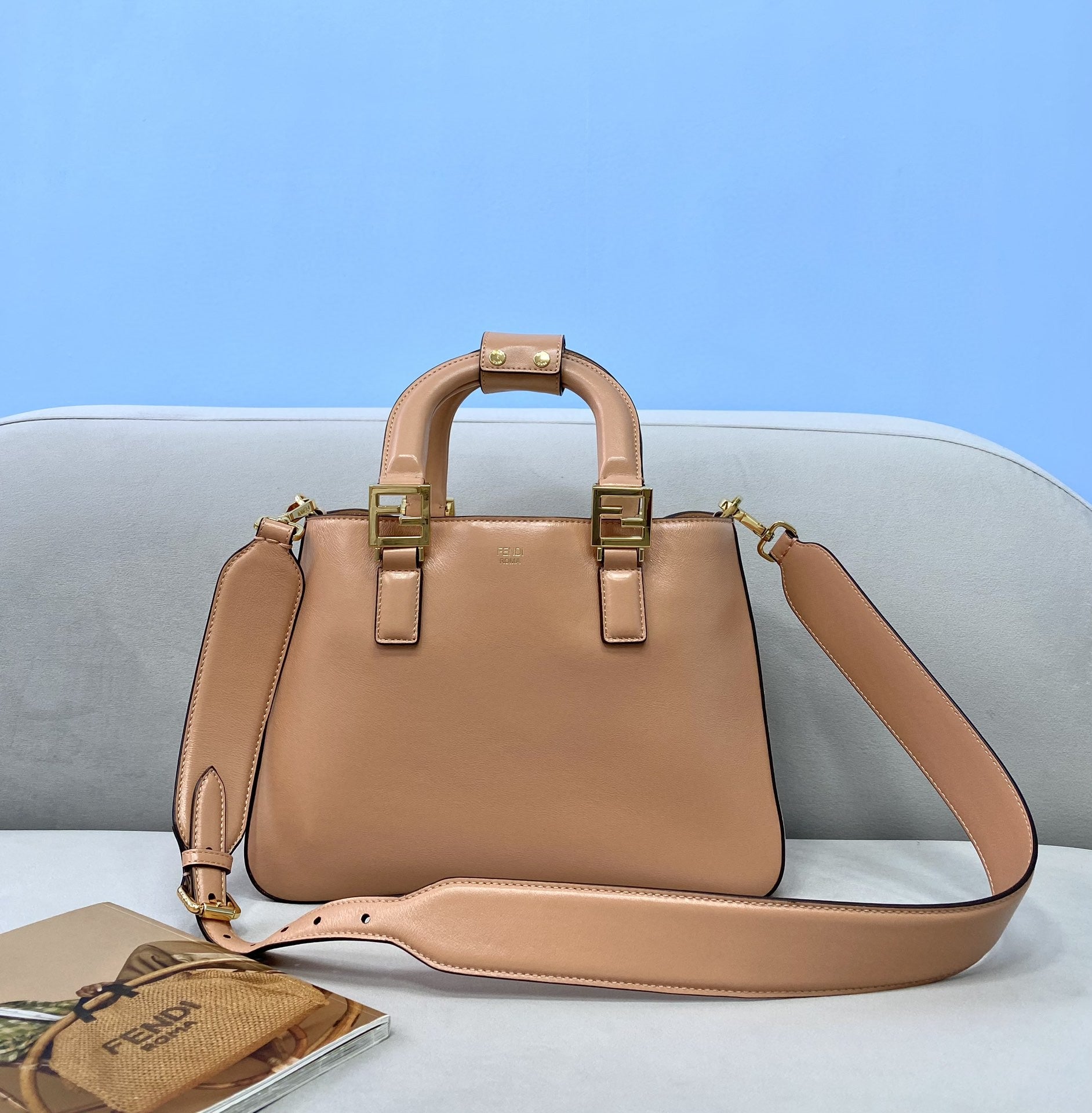 Fendi Metop Qualityum Ff Pink Shoulder Bag