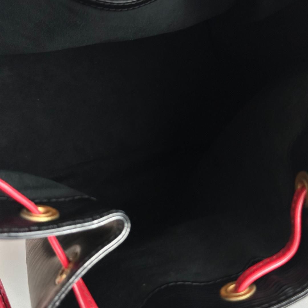 Louis Vuitton LV Monogram Noé   - Black Bucket Bags, Handbags MR1904202566022