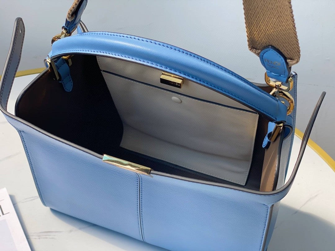 Lite Metop Qualityum Blue Tote Bag