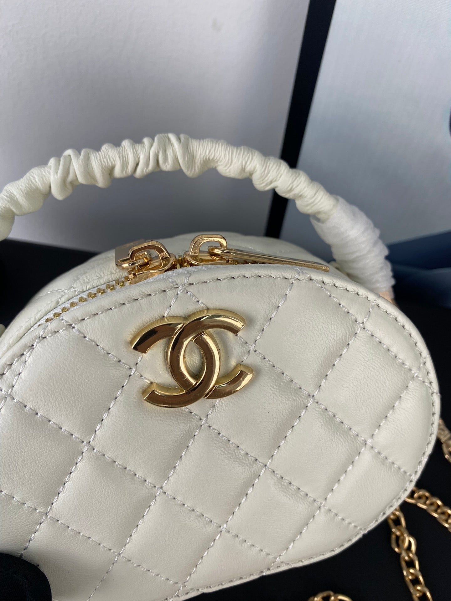 Chanel En New Rep Bag Travel Bag