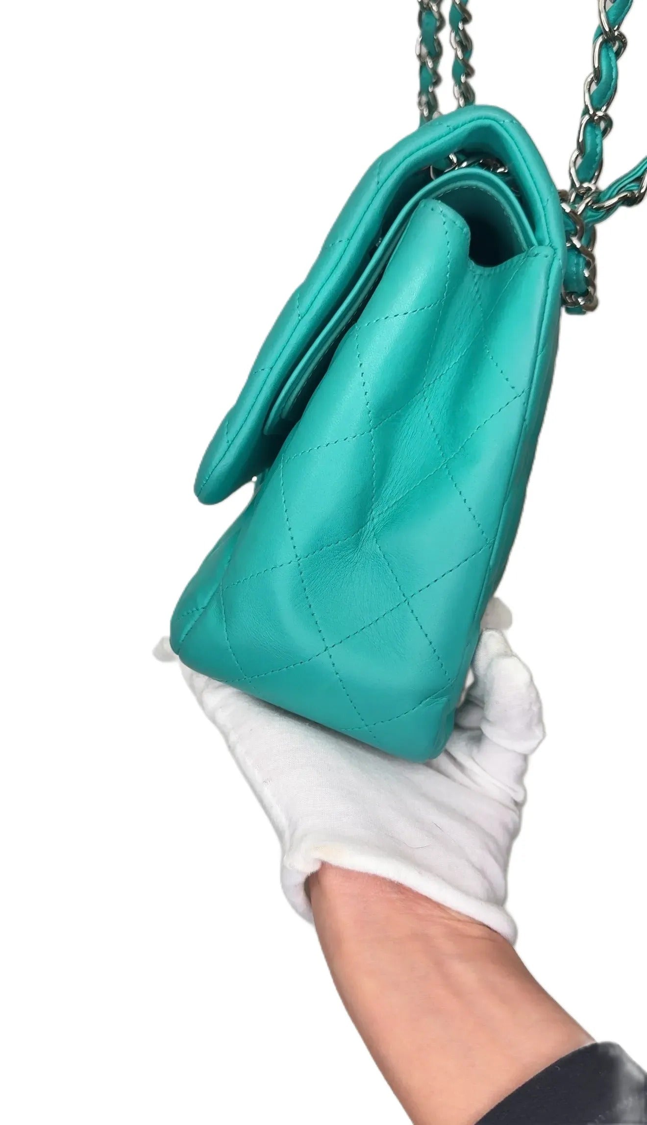 Chanel Timeless/Classique Handbag Leather Green Plain WD-