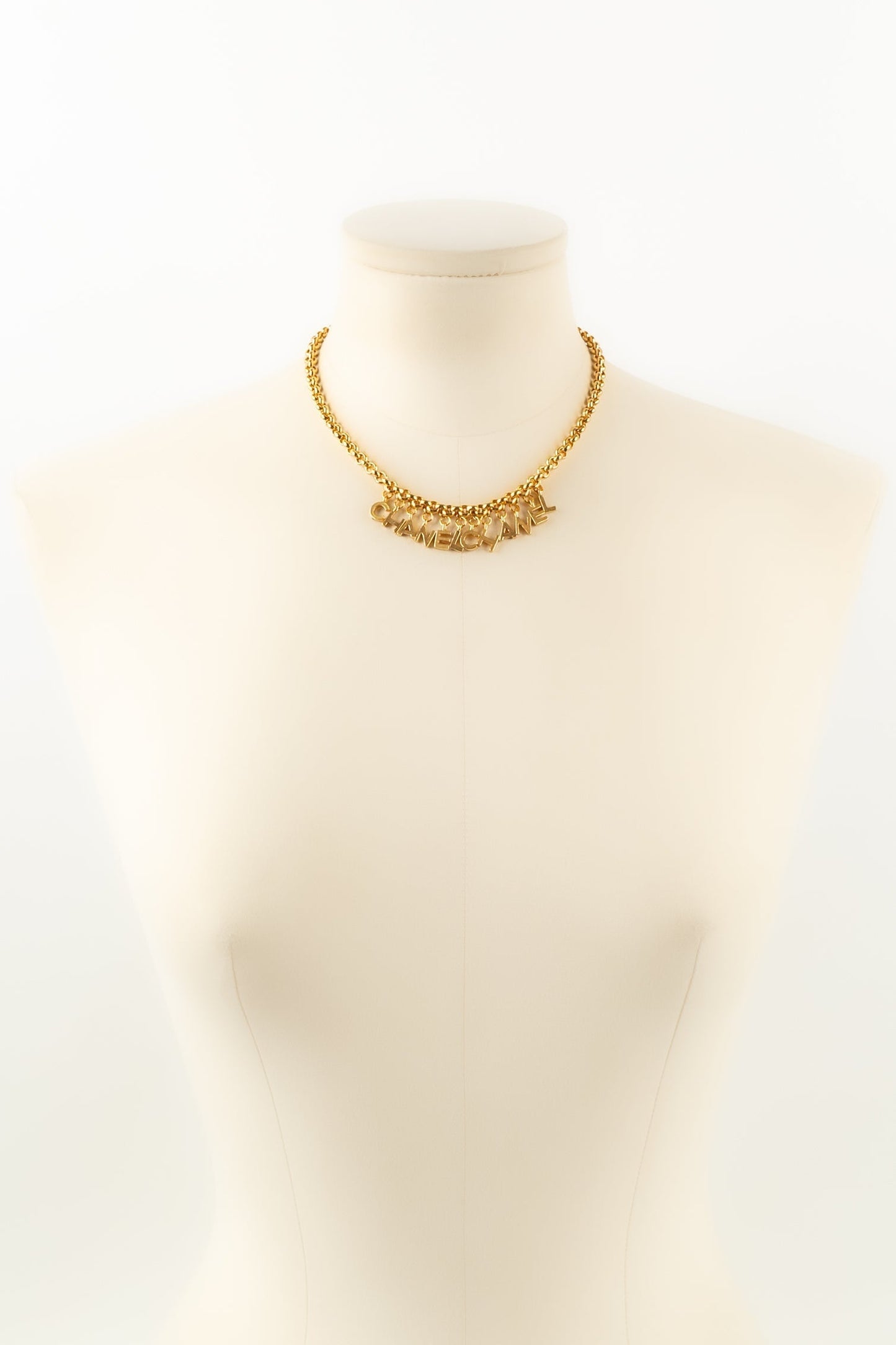 Collier charms Chanel
