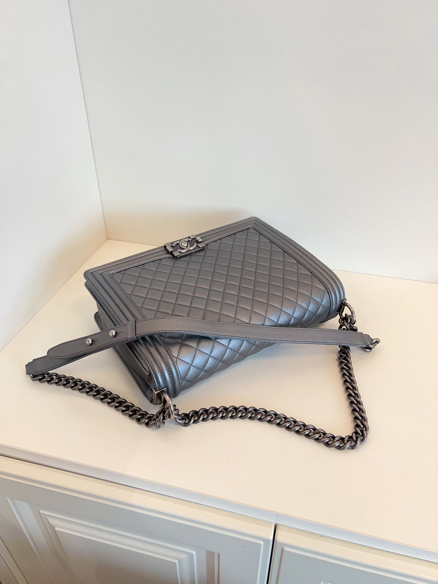 Chanel Leboy Maxi bag grey **cm