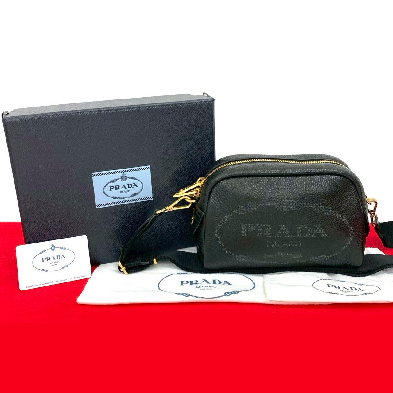 Prada Daino Shoulder Bag Leather Vitello Shoulder Bag 2
