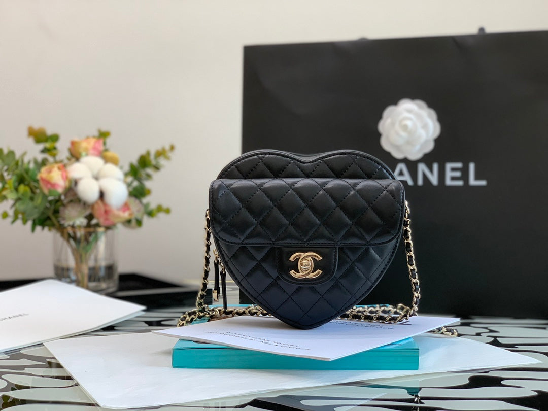 Chlmini Heart Bag For Women Black Travel Bag