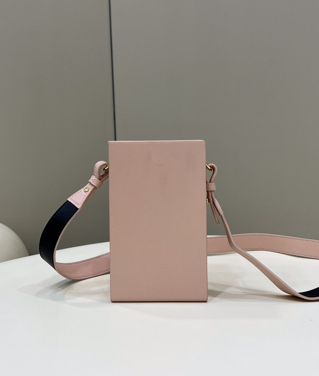 Vertical Box Rm Pink Travel Bag