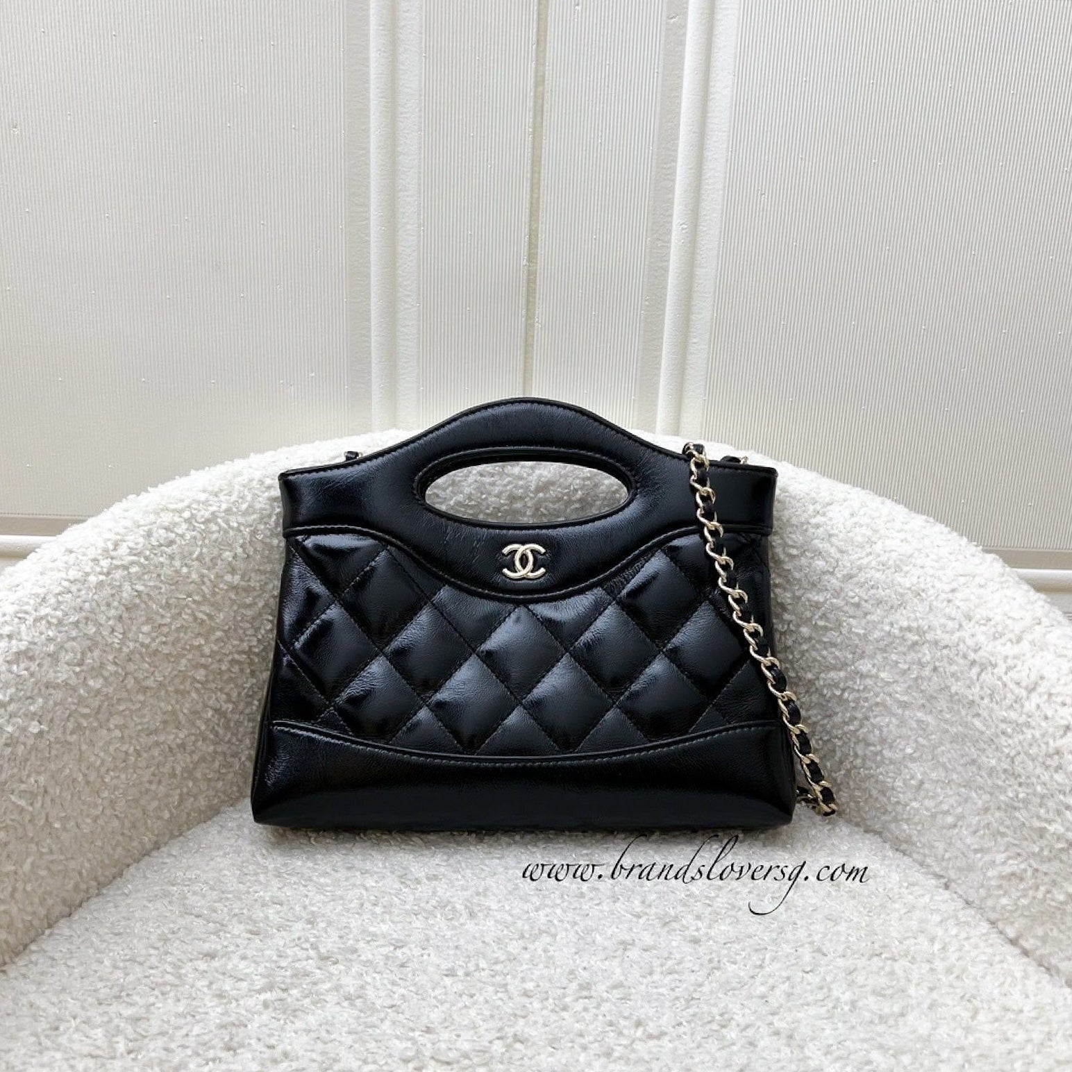 Chanel 31 Nano Shopping Bag in 25P Black Shiny Calfskin and Lghw ( )