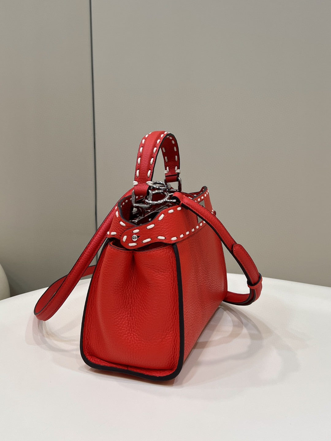 Top QualityTop Quality Peekaboo 23cm Red Small Handbag
