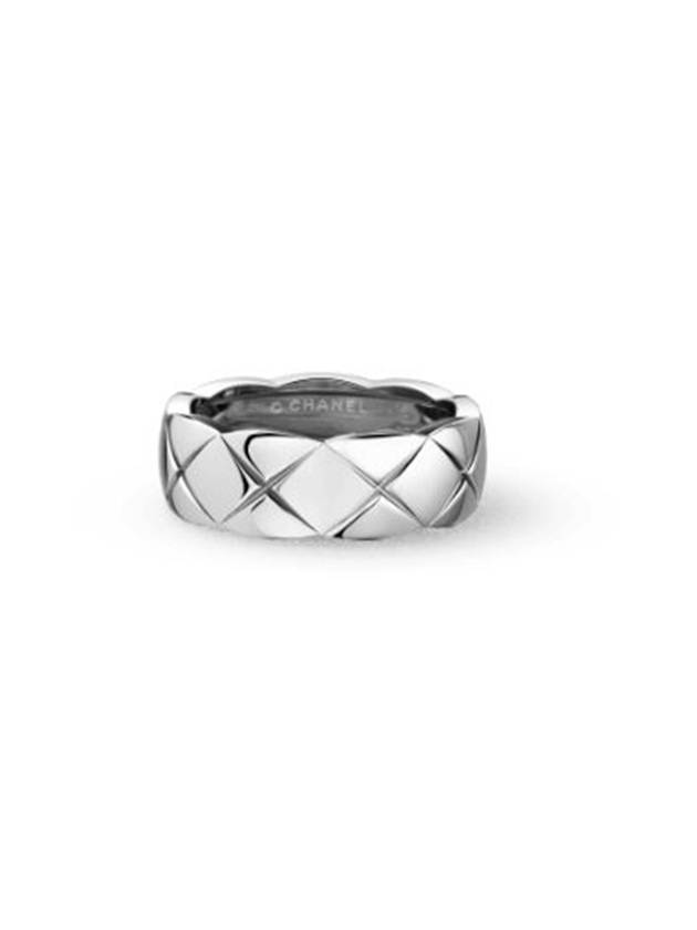 Coco Crush Quilted Motif Small 18K White Gold Ring Silver Chanel