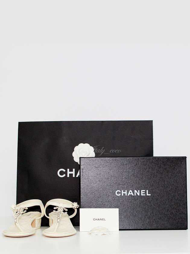 CC Logo Classic Chain Strap Thongs Lambskin Sandals Ivory Chanel